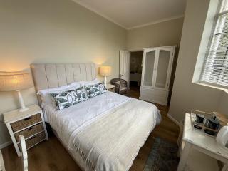 Railway Cottage at Rawdons Country Estate - 1