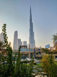 5 Star Burj Khalifa View Spacious 2BR Next to Dubai Mall - 7