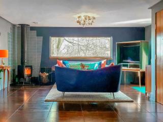 Benchwood House - 0