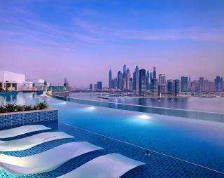 Seven Palm Jumeirah! Exceptional Rooftop Infinity Pool! Private Beach! Studio with a Balcony! - 0