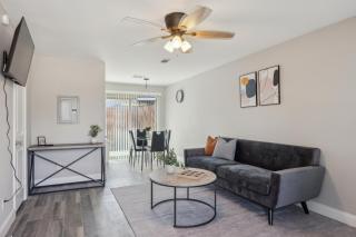 The Mirage 270 I Comfy 1bd1bth Apartment - 9