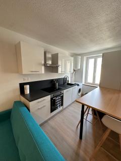 Appartement T3 centre Saint donat - 9