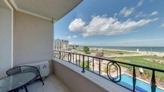 Sunny Castle Hotel - All Inclusive, Beach and Free parking - 8