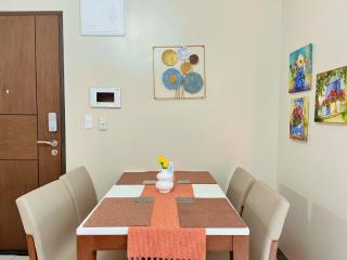 BGC Cozy Condo - Pool, Wi-Fi - Suite 11 - Manila - 4