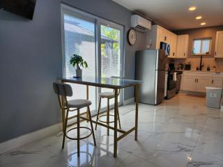 2-bed Lakeridge Fllfree Parking 6 Min To Beach - 5