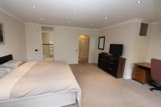 5 Bedroom House NW6 - 6