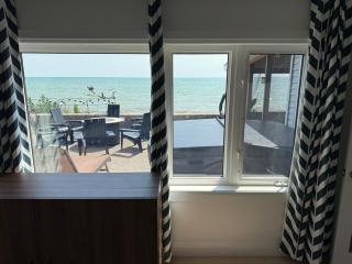E&S Lake House Retreate & S Lake House Retreat - Amherstburg - 9