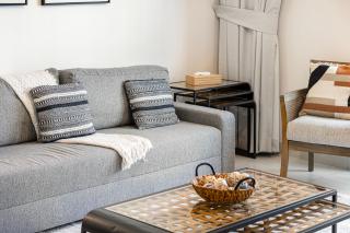 Modern Creekside 1BR Near Dubai Mall & Downtown - 7
