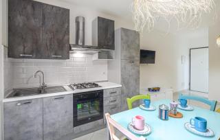 Awesome Apartment In Scarlino With Wifi - 8