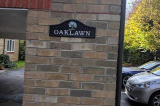 Oaklawn Apartment - Sleeps 4 Parking & Garden - Woking - 8