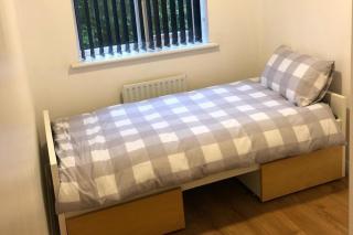 Oaklawn Apartment - Sleeps 4 Parking & Garden - Woking - 6