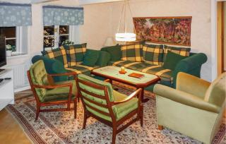Three-Bedroom Holiday Home Brösarp With A Fireplace 05 - 8