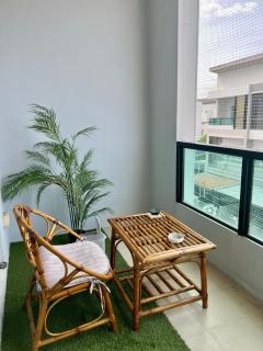 ThirdFloorPhimHouse - 8