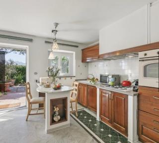 La Casa Fra gli Ulivi luxury apartments with pool near Cinque Terre and Tuscany - Monte Marcello - 4
