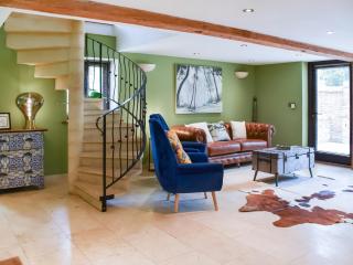 The Stables - - 7