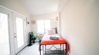 Gorgeous 7BR 3BA Family Home in Maryland - 5