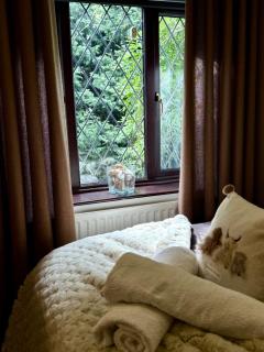 DAINTY HOME STAY - 6 BDR Contractors, Family & Group - 3