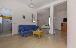 Amazing Apartment In Trappeto With Wifi - 7