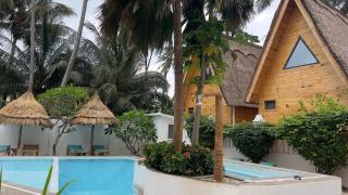 Seashore Eco Bungalow front ocean - Kumba Urembo - 7