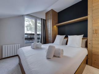 Appartement Duplex Rénové: 3 Pièces, 40m², Parking, Proche Centre Val d'Isère - FR-1-567-96 - Val dʼIsère - 2
