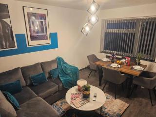 Tudors eSuites Two Bedroom Central Apartments - Birmingham - 2
