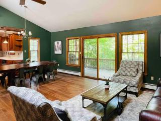 Hidden River Lodge at Hawk Mountain - 6