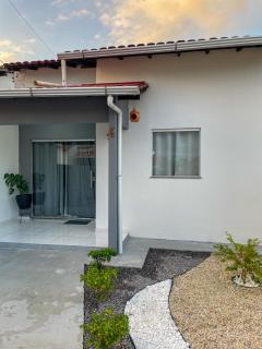 Casa 1 quarto, Mesa de escritório, Garagem e Jardim - Castanhal - 1