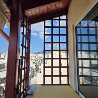Acropolis View Sky Suite with Jacuzzi near Metro - 3