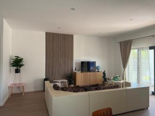 Luxury Villa Residence Corbeanca - Corbeanca - 2