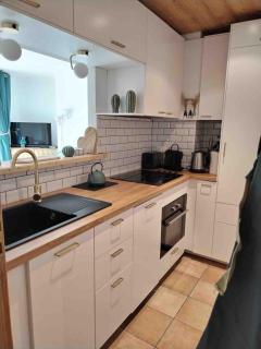 Superbe Duplex les pieds dans l'eau Vue Lac et Château avec Plage et parking Privés - 4