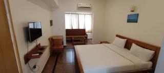 HOTEL SANTALUM INTERNATIONAL LODGING & Boarding - 9