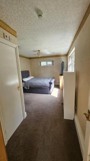 Studio Flat - 5 mins from Manchester Airport - Baguley - 6