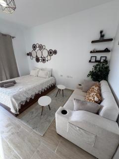 Aldau Heights Modern Serenity Studio - 6