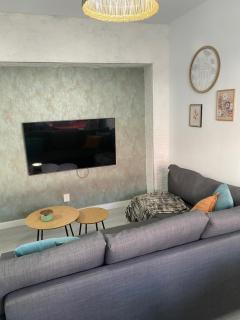 Casa en Dos hermanas cerca de estación de tren - 7