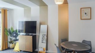 Modern City Apartment Near Bull Ring Shopping Centre New Street Train Station Digbeth Coach Station Ace Apartment - Birmingham - 7