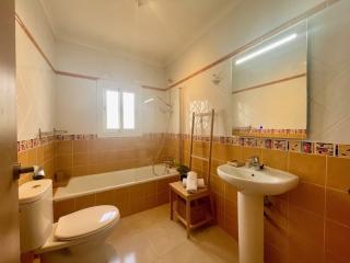 Central village house with roof terrace and view - Alozaina - 4