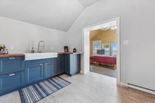 Cedar & Stone, Stunning Dyer's Bay Retreat Tico - 1