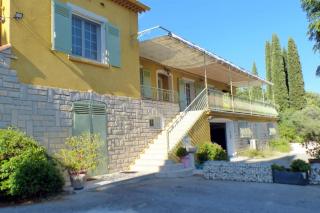 Bright house with garden and private pool - 9