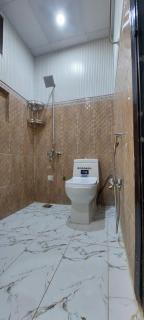 Second Home 3BR Entire Place Gulshan Iqbal blk 10 - 3