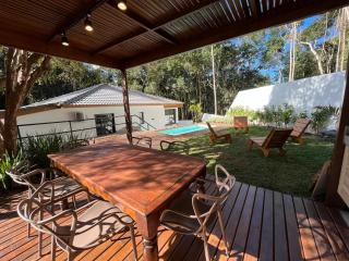 Casa 23 Floresta Boa Vista - 4 Suítes e Piscina Aquecida em Meio à Natureza - 4