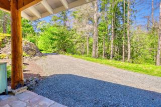 2-Cabin Ranch Retreat Near Lake Trails Sleeps 15 - 3