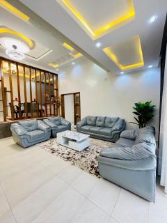 Super quiet Heaven Hideout Loft - 0