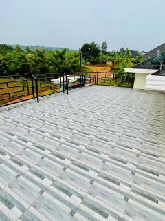 Super quiet Heaven Hideout Loft - 6