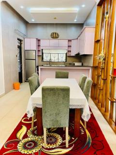 Super quiet Heaven Hideout Loft - 1