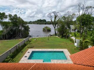 Gaia plantbased Bnb , riverside - 9