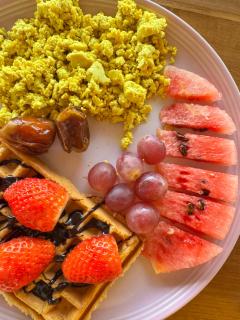 Gaia plantbased Bnb , riverside - 4