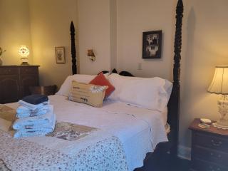 The Scotsman Inn - 8