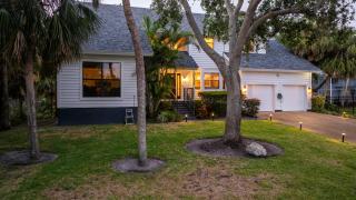The Bayside Villa - 8