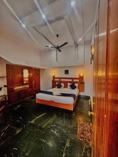 The Village Beach Resort - 9