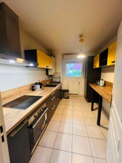 Bel appartment privé 5 min from Metz - 3